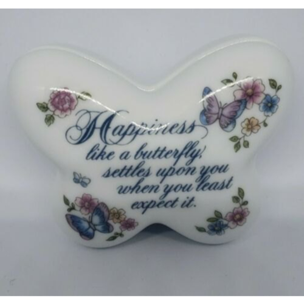 Avon Vintage - 1974 Avon Butterfly Fantasy White porcelain trinket box